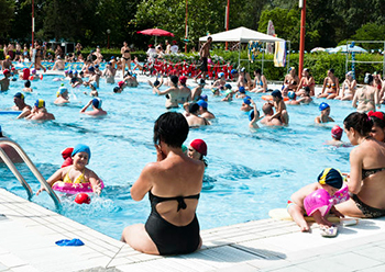 crowded pool